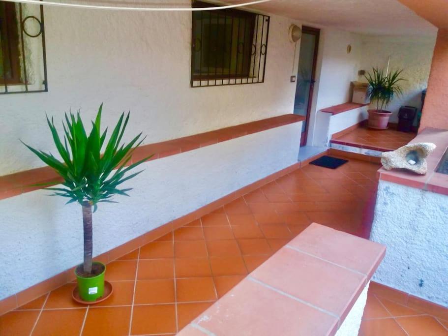 Casa A 2 Passi Dalla Spiaggia Apartment Палау Екстериор снимка