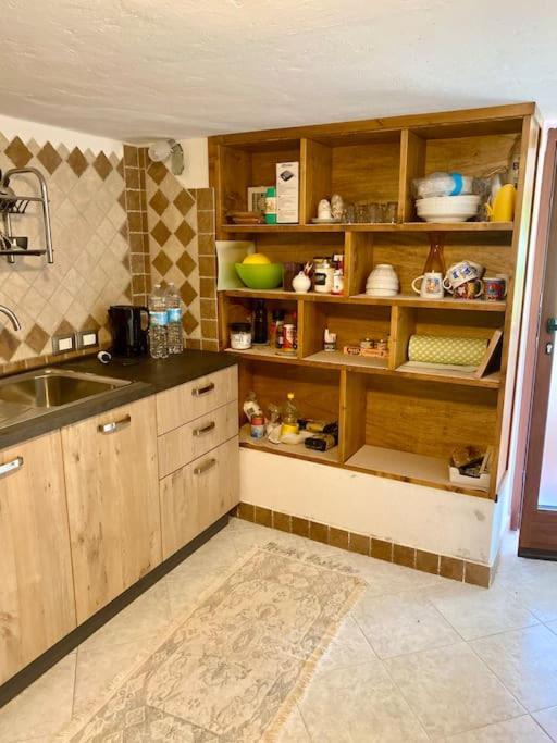 Casa A 2 Passi Dalla Spiaggia Apartment Палау Екстериор снимка